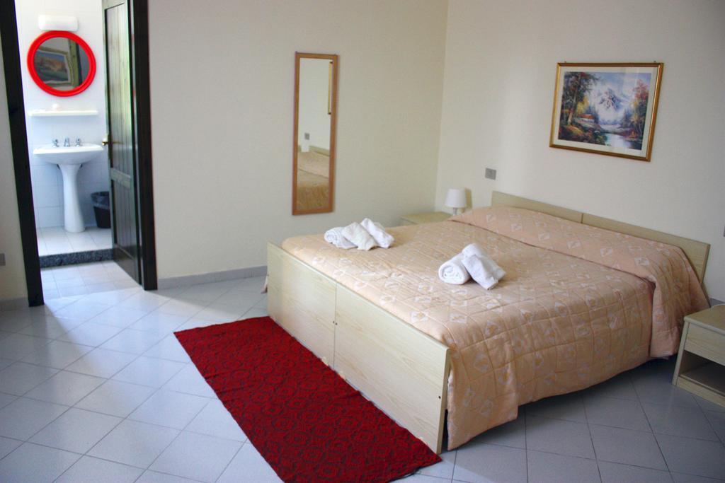 Hotel La Pineta Arborea Rum bild
